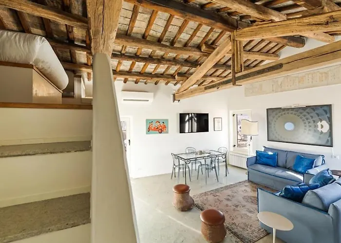 Casa Adriana, A Burghesius * Rom